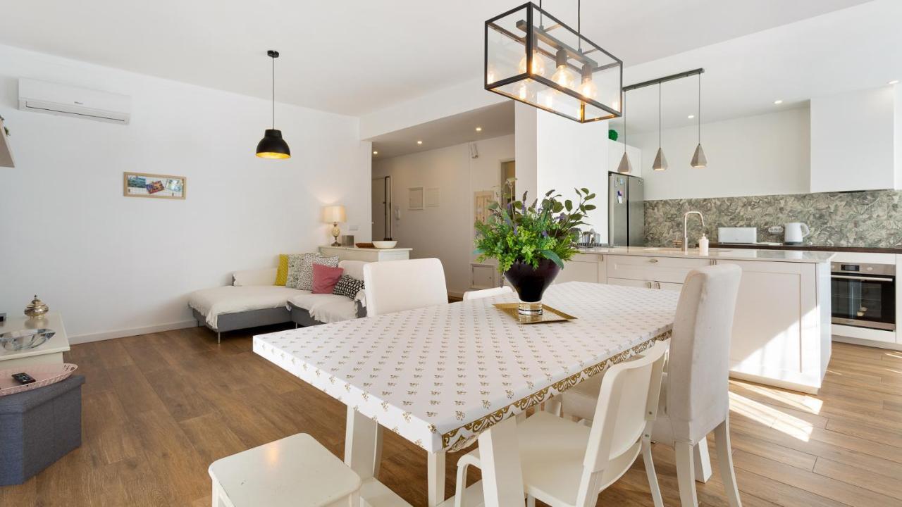 Faro Getaway W/ Big Balcony By Lovelystay Eksteriør billede